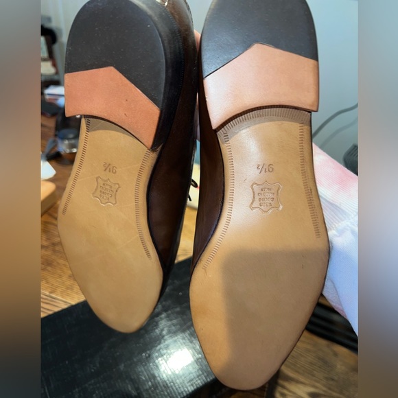 Henri De Vignon genuine leather, leather lined shoes.